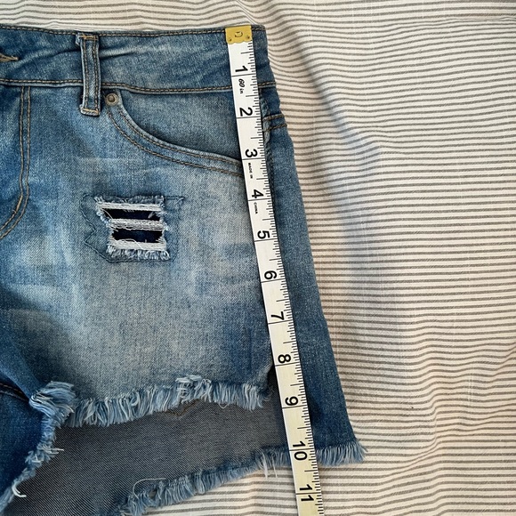 Stretch Denim shorts size 0 - Picture 5 of 6